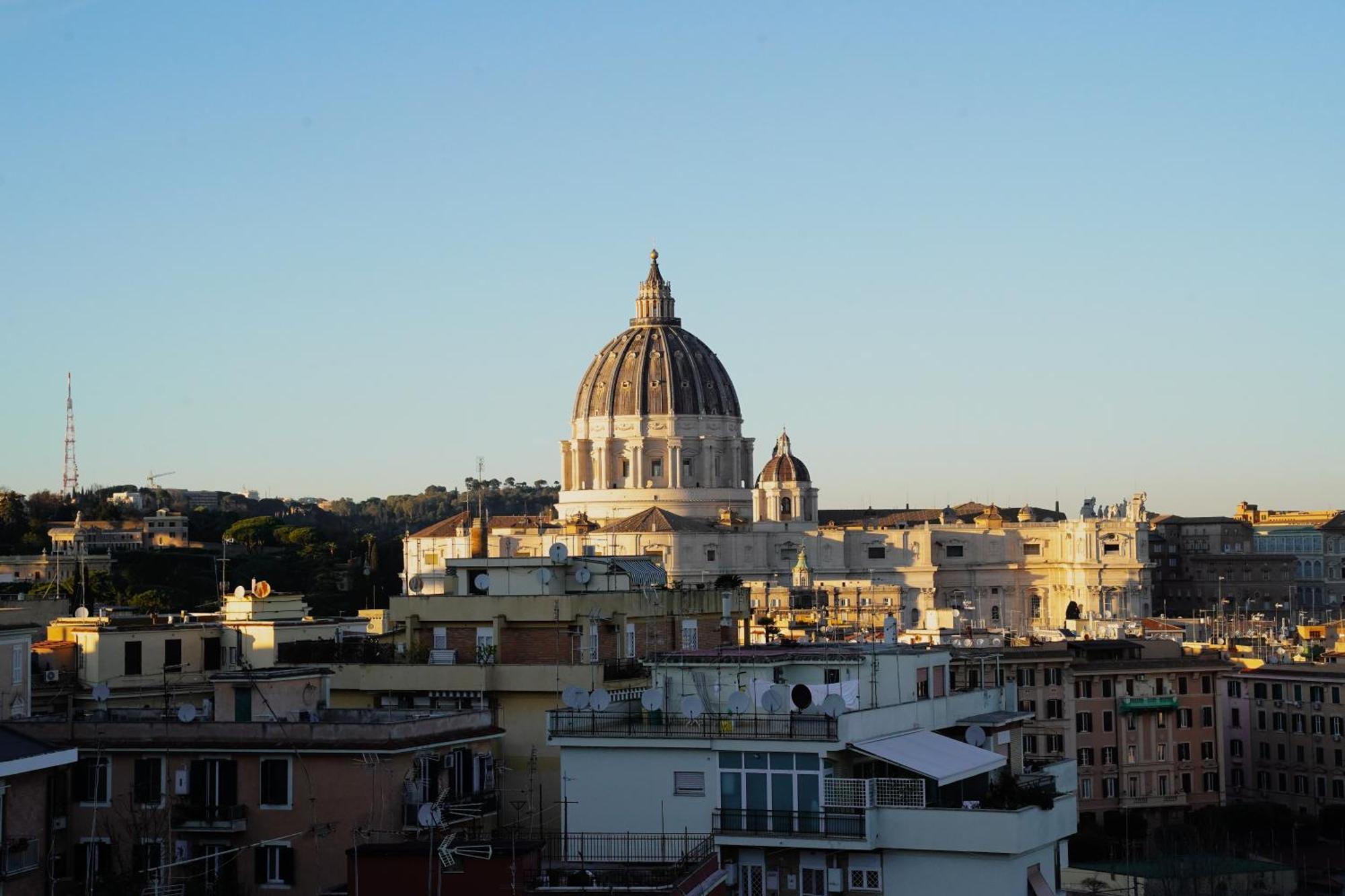 San Peter View Apartment Rome Exterior photo